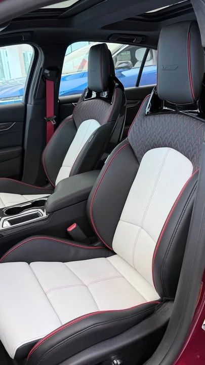 2026 Cadillac CT5-V Blackwing - Image 7 of 13