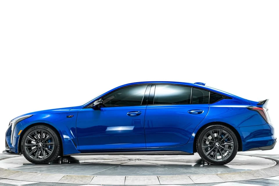 2026 Cadillac CT5-V Blackwing - Image 5 of 14