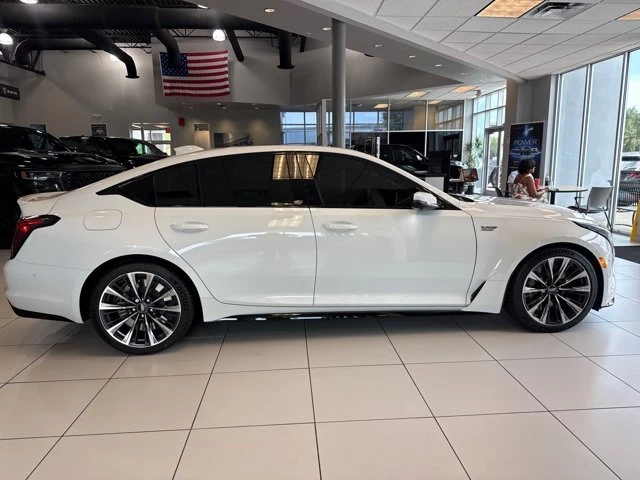 2026 Cadillac CT5-V Blackwing - Image 9 of 13