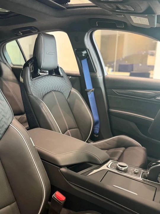 2026 Cadillac CT5-V Blackwing - Image 8 of 10