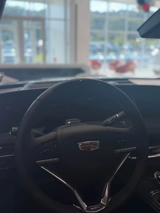 2026 Cadillac CT5-V Blackwing - Image 10 of 10