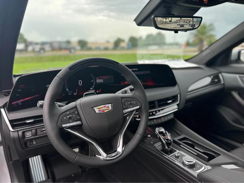 2026 Cadillac CT5-V - Image 5 of 11