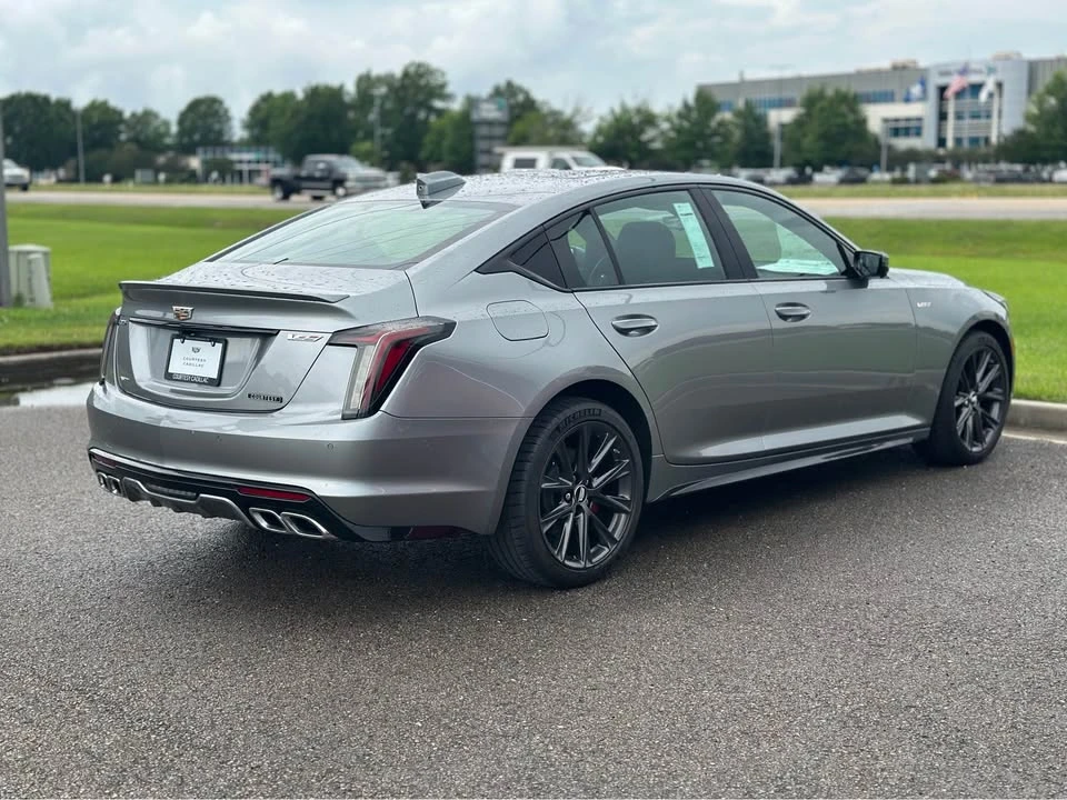 2026 Cadillac CT5-V - Image 3 of 11