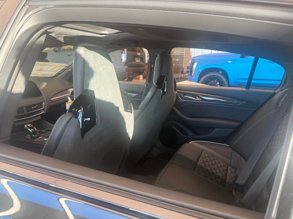 2026 Cadillac CT5-V Blackwing - Image 7 of 10