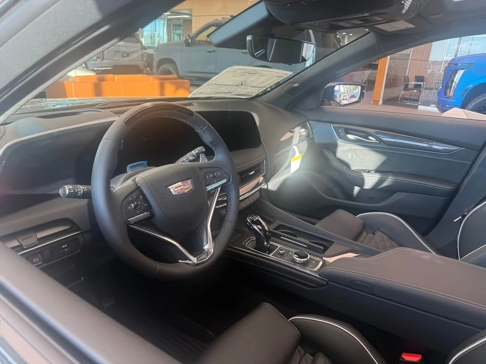 2026 Cadillac CT5-V Blackwing - Image 9 of 10