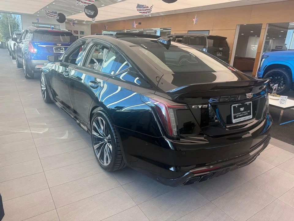 2026 Cadillac CT5-V Blackwing - Image 6 of 10