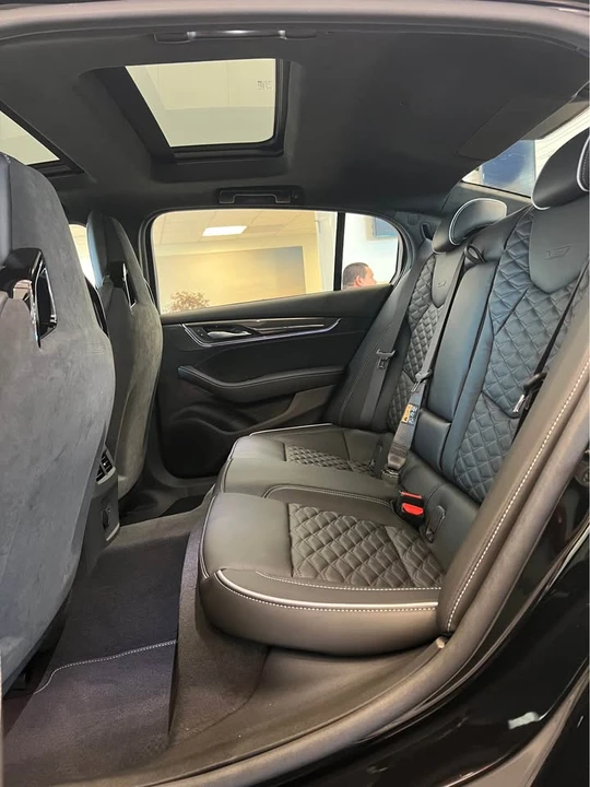 2026 Cadillac CT5-V Blackwing - Image 10 of 11