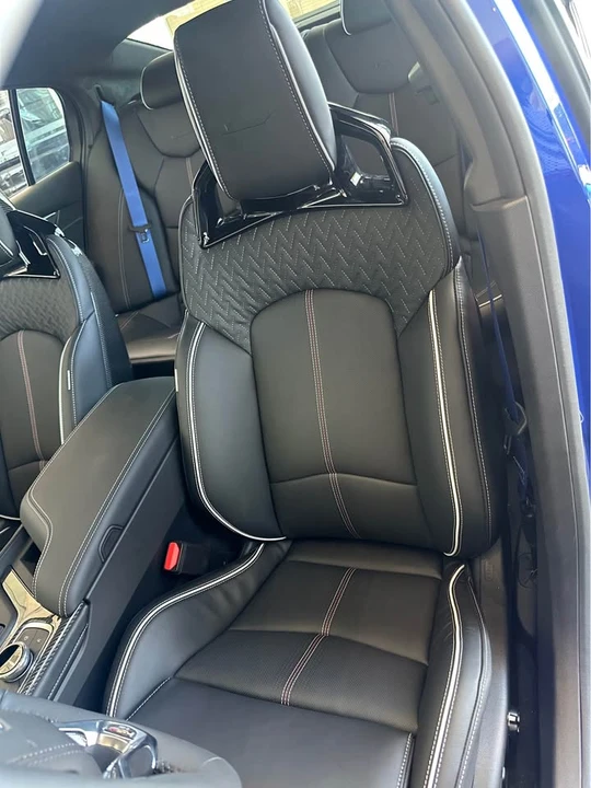 2026 Cadillac CT5-V Blackwing - Image 10 of 13