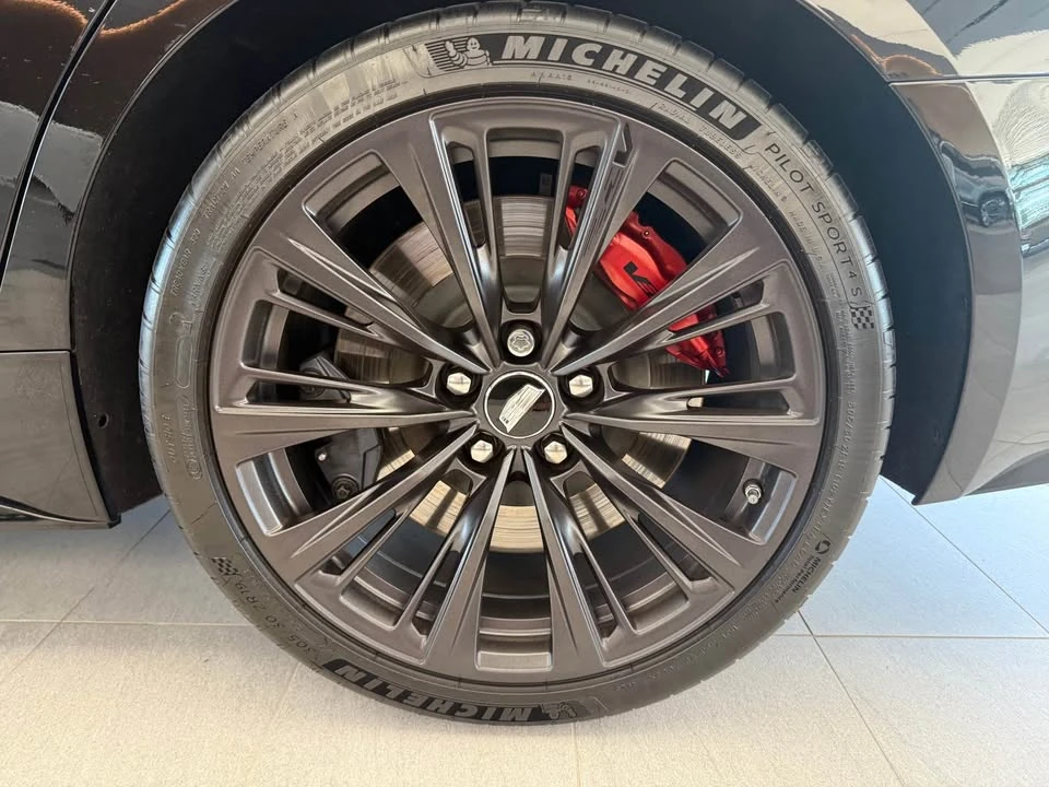 2026 Cadillac CT5-V Blackwing - Image 13 of 15