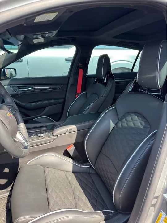 2026 Cadillac CT5-V Blackwing - Image 5 of 11
