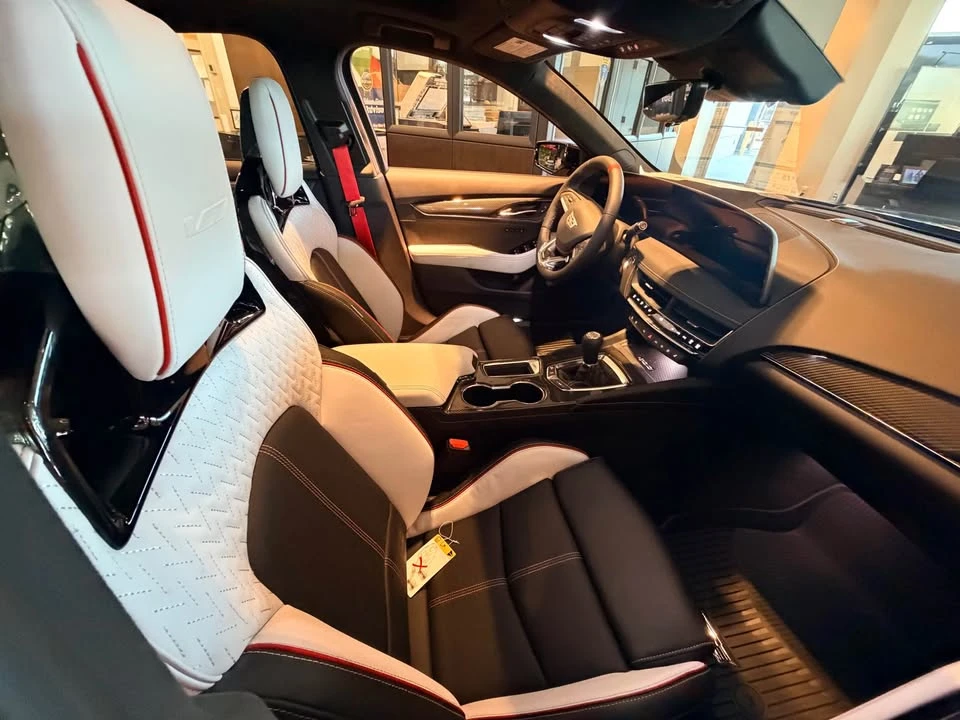 2026 Cadillac CT5-V Blackwing - Image 13 of 14