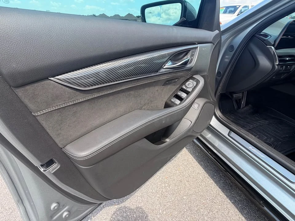 2026 Cadillac CT5-V Blackwing - Image 9 of 13