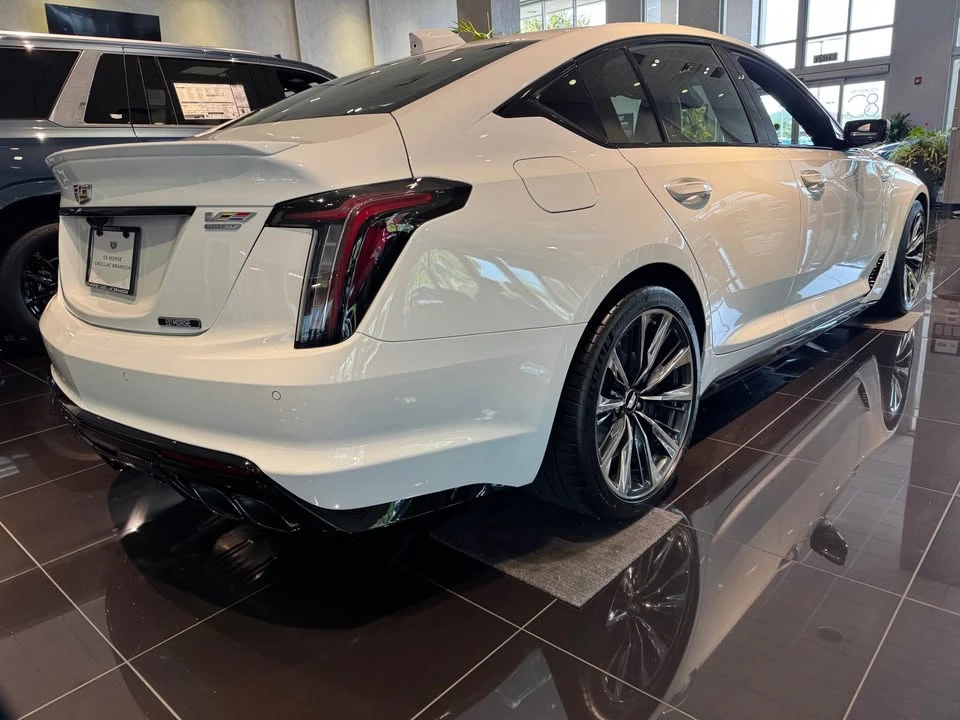 2026 Cadillac CT5-V Blackwing - Image 6 of 15