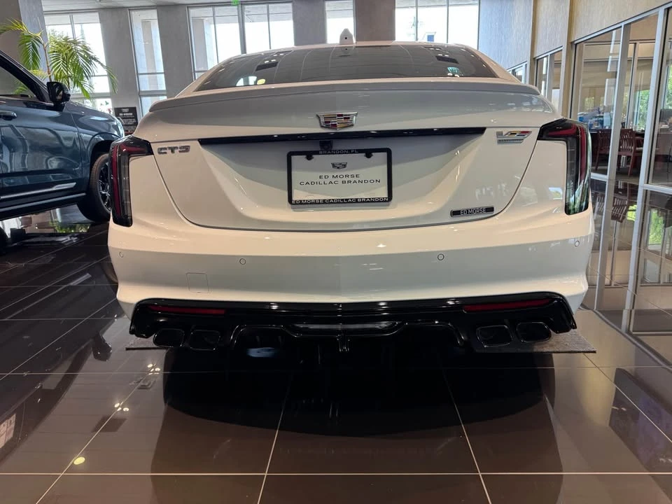 2026 Cadillac CT5-V Blackwing - Image 5 of 15