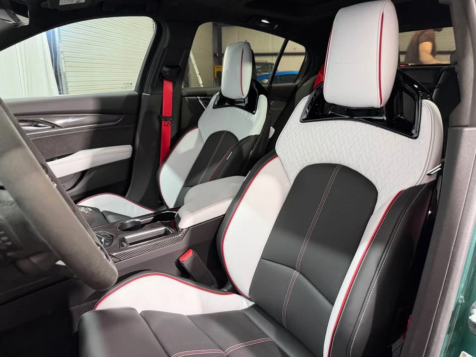 2026 Cadillac CT5-V Blackwing - Image 4 of 8