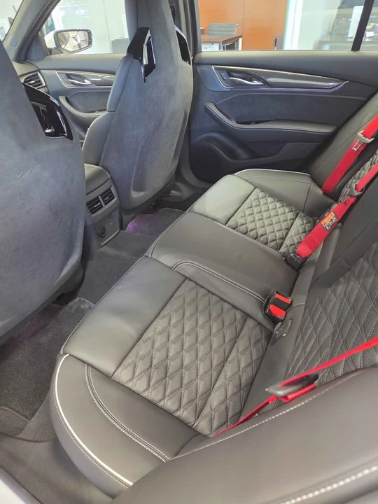 2026 Cadillac CT5-V Blackwing - Image 6 of 6