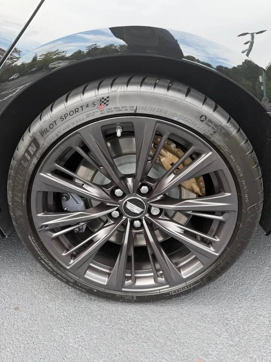 2026 Cadillac CT5-V Blackwing - Image 4 of 18