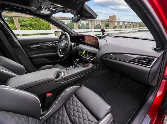 2026 Cadillac CT5-V Blackwing - Image 14 of 18