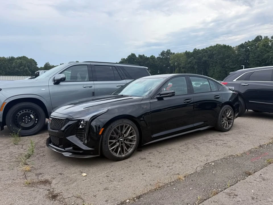 2026 Cadillac CT5-V Blackwing - Image 4 of 5