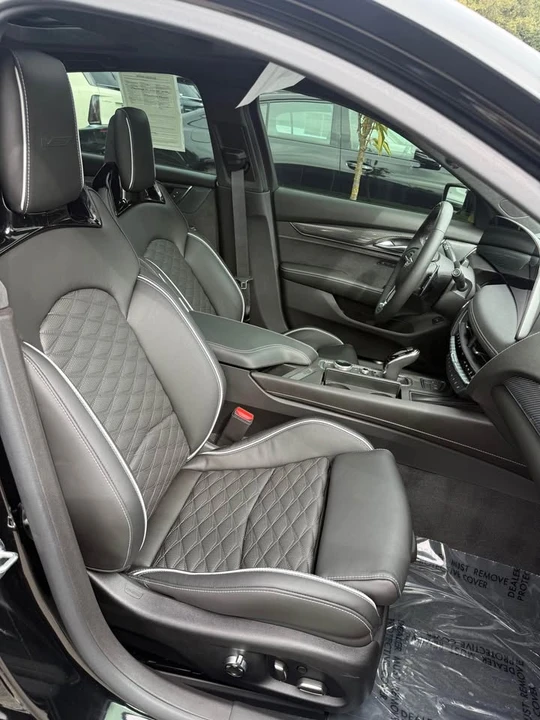 2026 Cadillac CT5-V Blackwing - Image 5 of 11