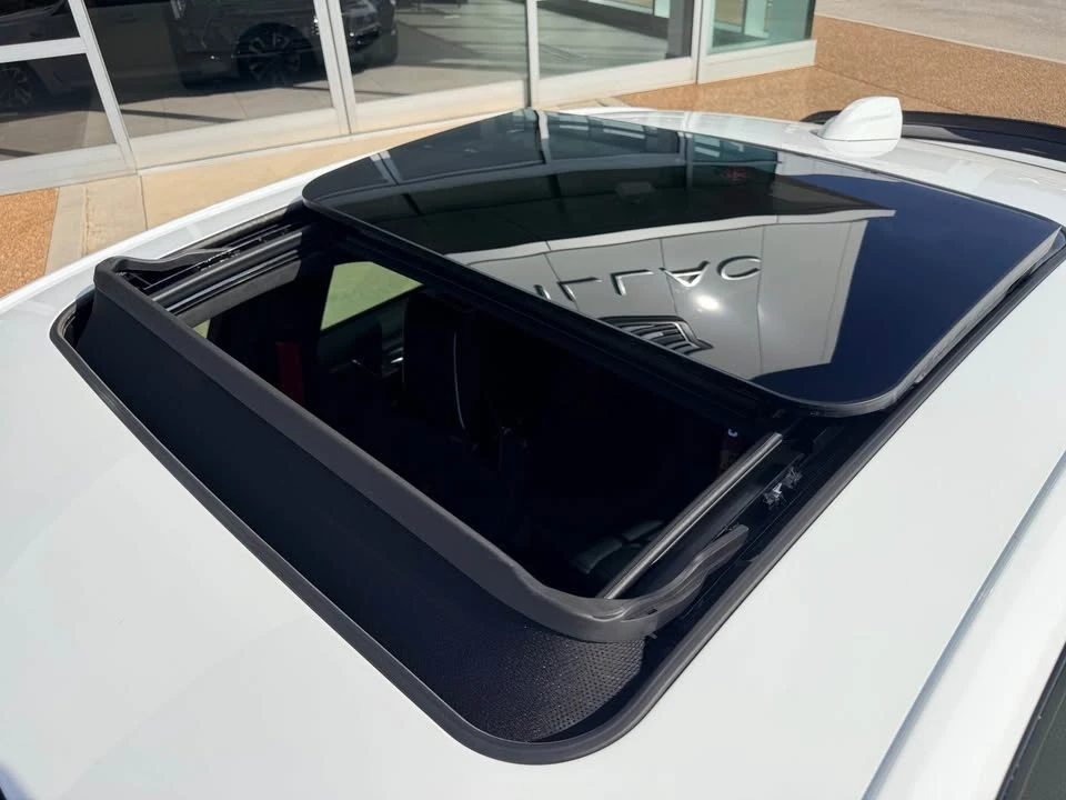 2026 Cadillac CT5-V Blackwing - Image 7 of 15