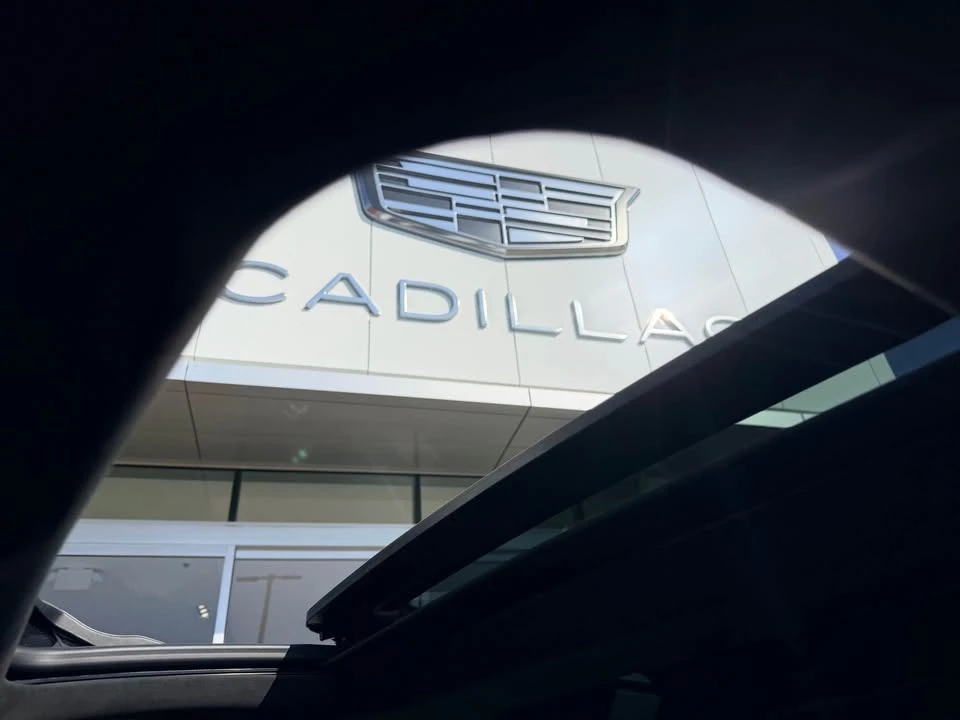 2026 Cadillac CT5-V Blackwing - Image 8 of 15