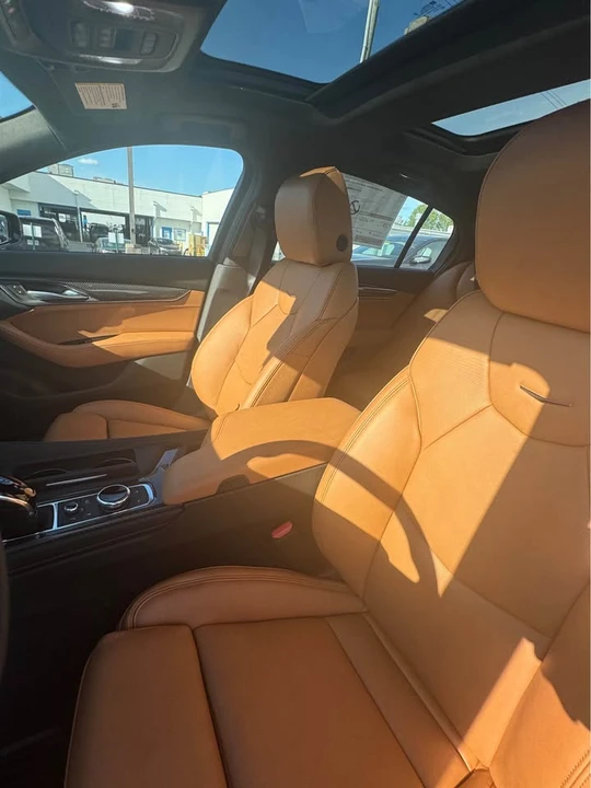 2026 Cadillac CT5-V - Image 9 of 11