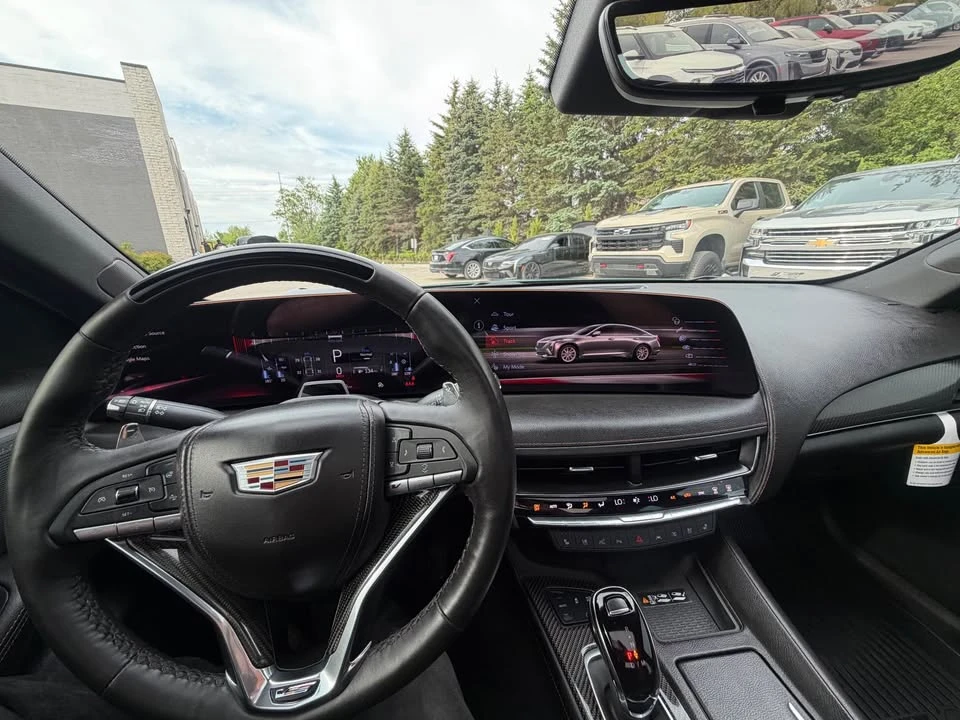 2026 Cadillac CT5-V - Image 15 of 20