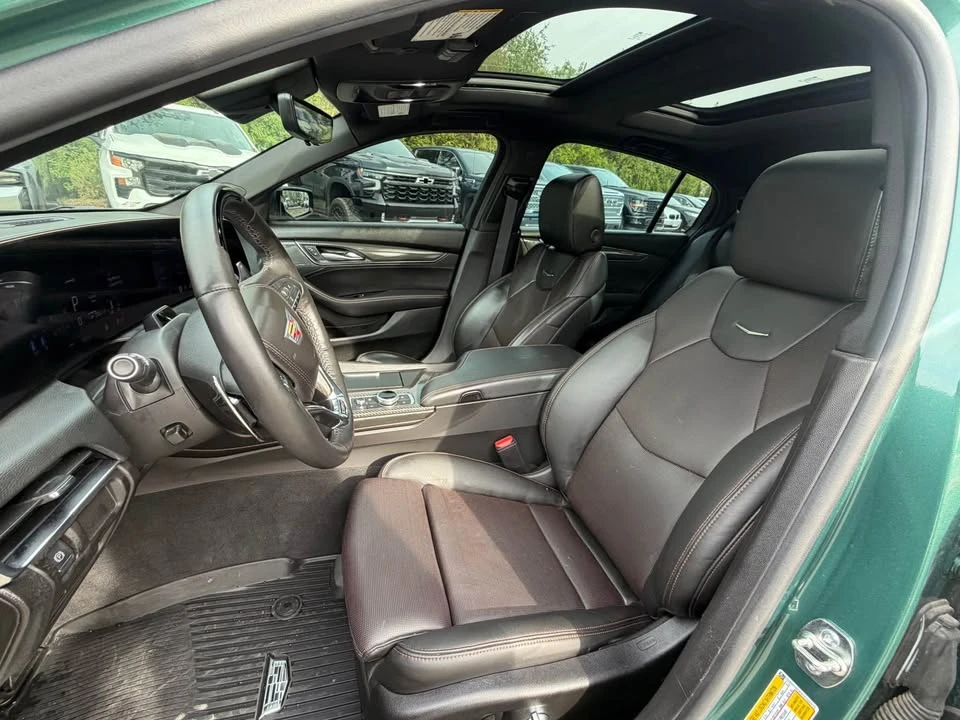 2026 Cadillac CT5-V - Image 17 of 20