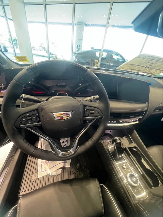 2026 Cadillac CT5-V - Image 6 of 6