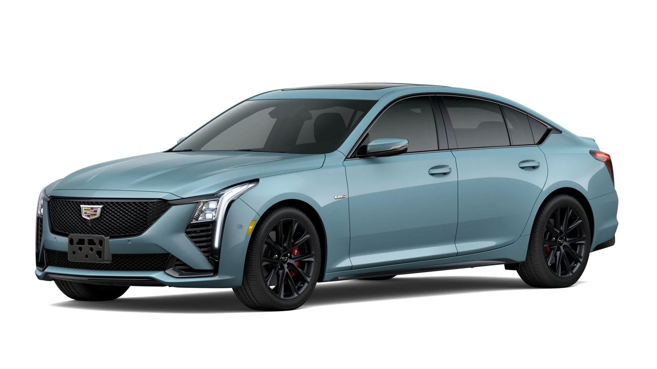 2026 Cadillac CT5-V - Image 25 of 31