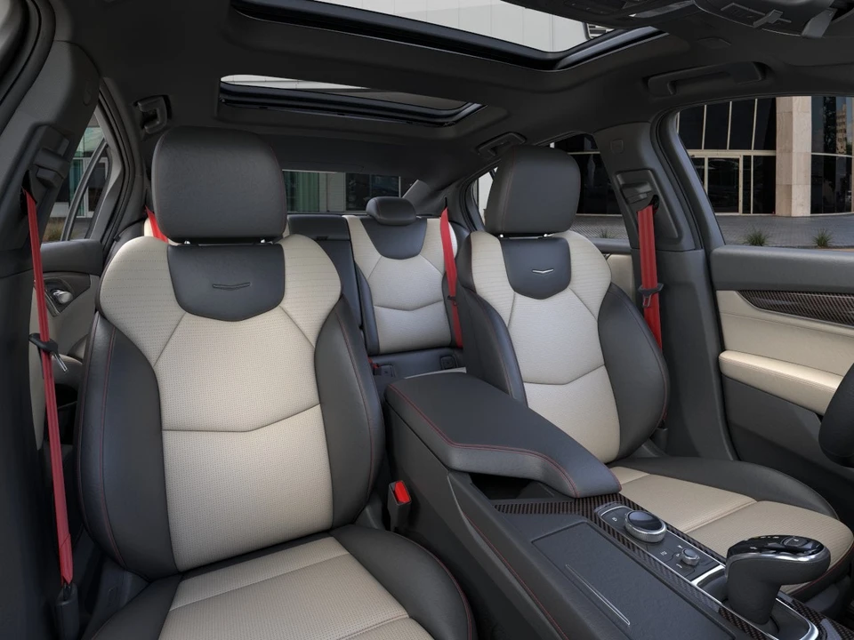 2026 Cadillac CT5-V - Image 16 of 31