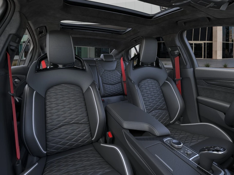 2026 Cadillac CT5-V - Image 16 of 31