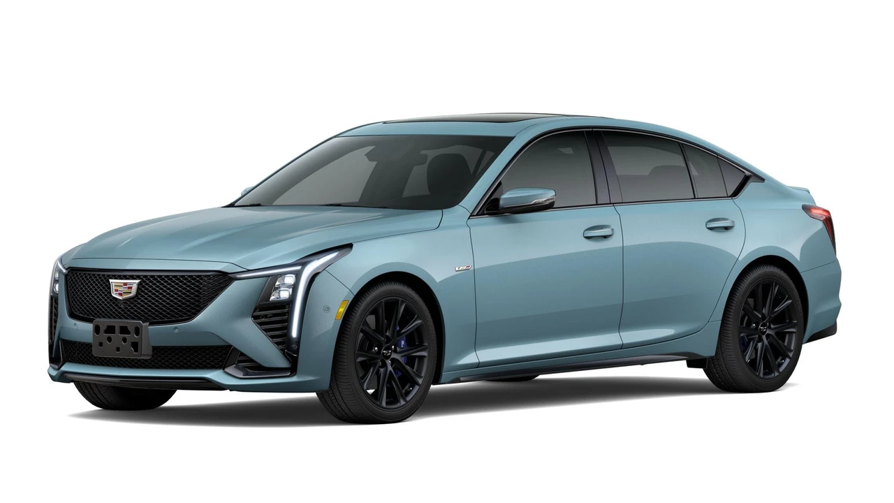 2026 Cadillac CT5-V - Image 25 of 31