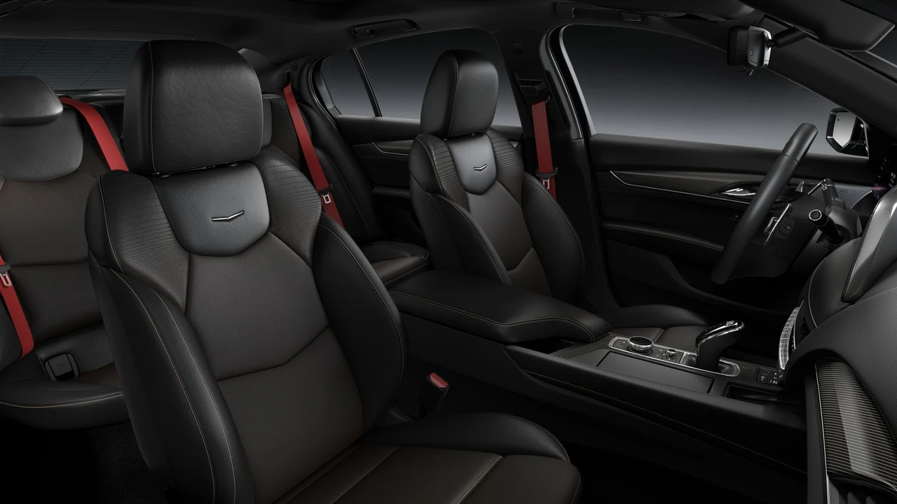 2026 Cadillac CT5-V - Image 9 of 11