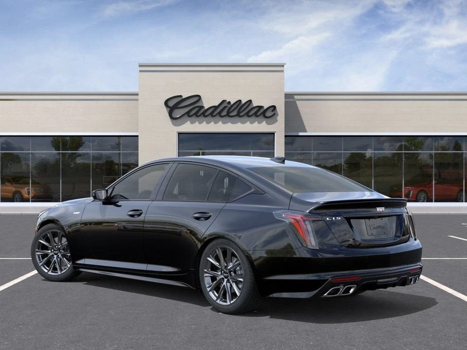 2026 Cadillac CT5-V - Image 3 of 31