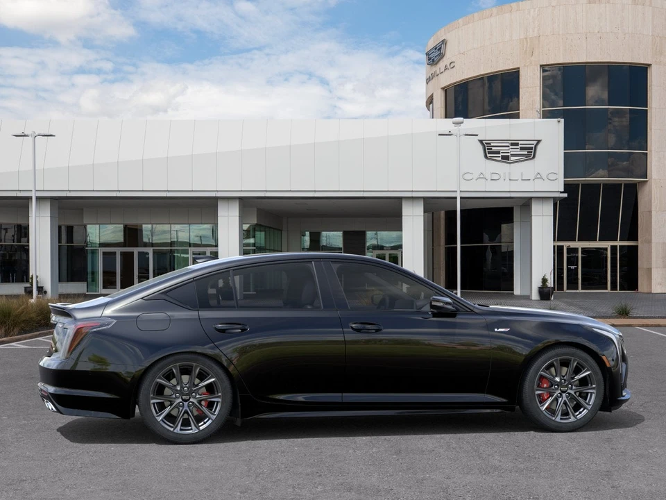 2026 Cadillac CT5-V - Image 5 of 31