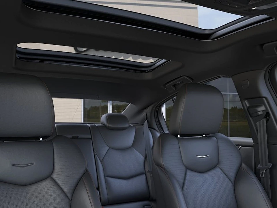 2026 Cadillac CT5-V - Image 24 of 31
