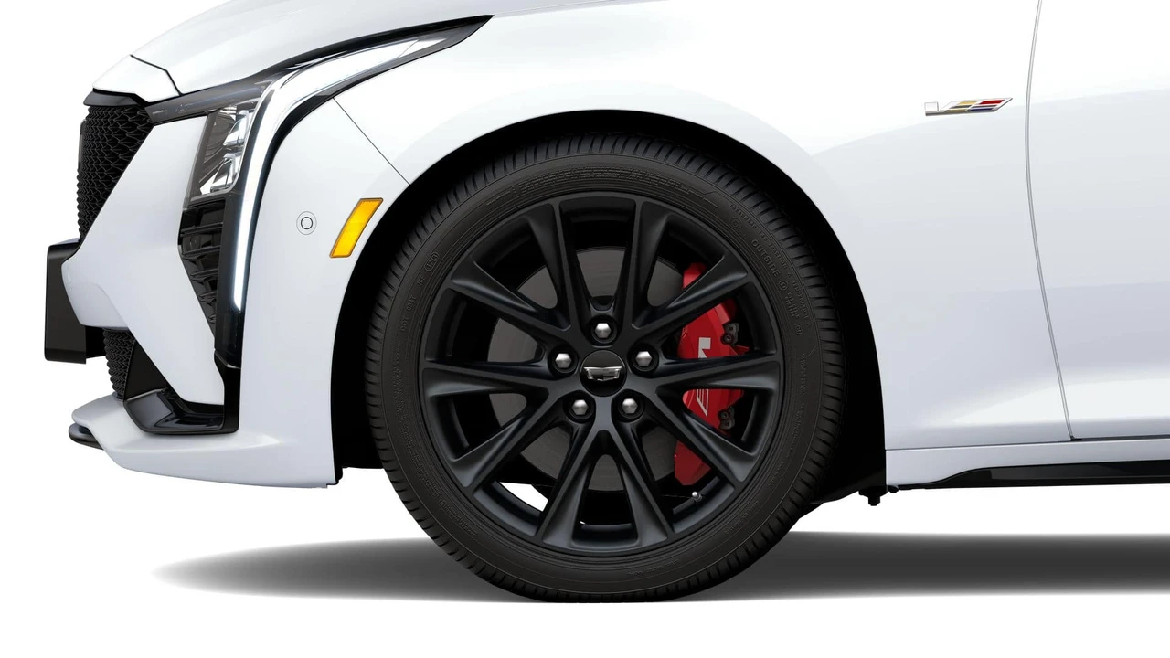 2026 Cadillac CT5-V - Image 31 of 31