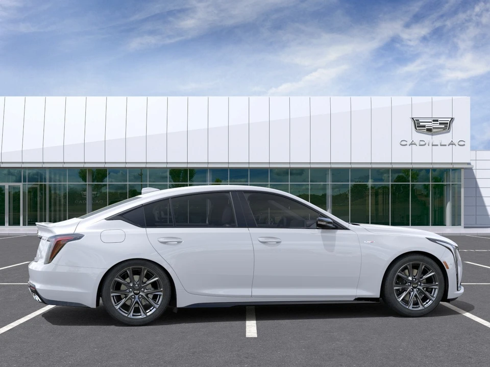 2026 Cadillac CT5-V - Image 29 of 31