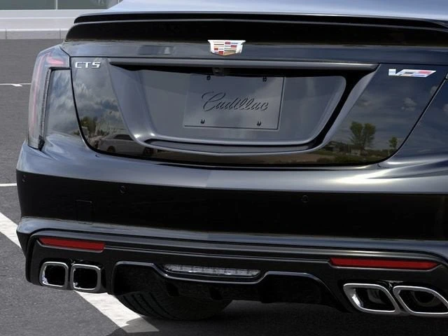 2026 Cadillac CT5-V - Image 14 of 31