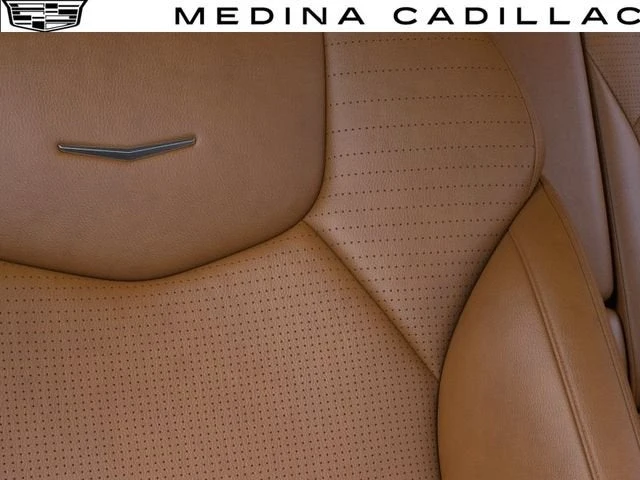 2026 Cadillac CT5-V - Image 22 of 31