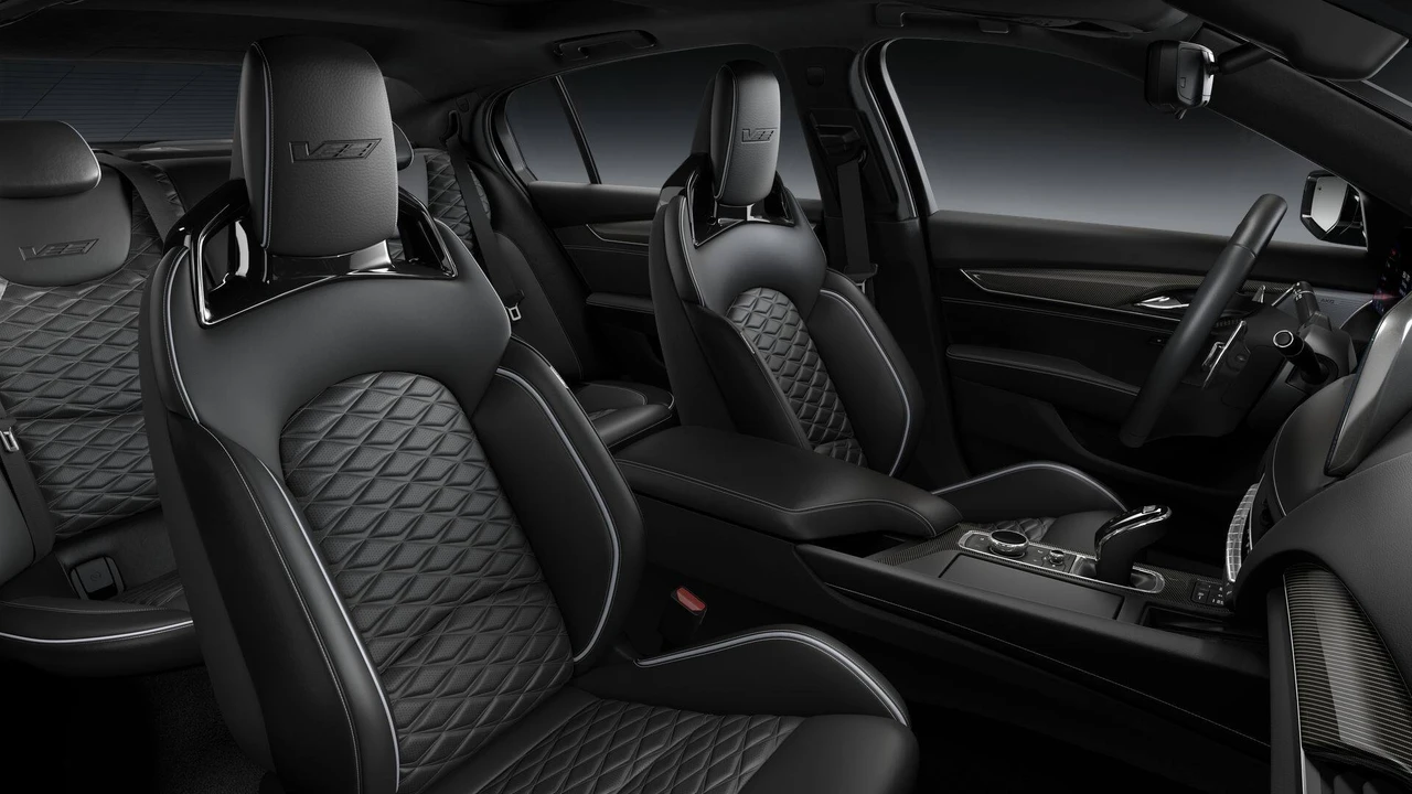 2026 Cadillac CT5-V - Image 9 of 11