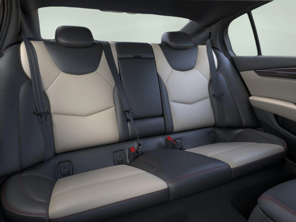 2026 Cadillac CT5-V - Image 11 of 31