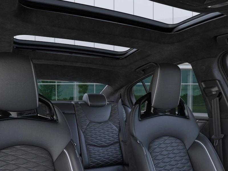 2026 Cadillac CT5-V - Image 24 of 31