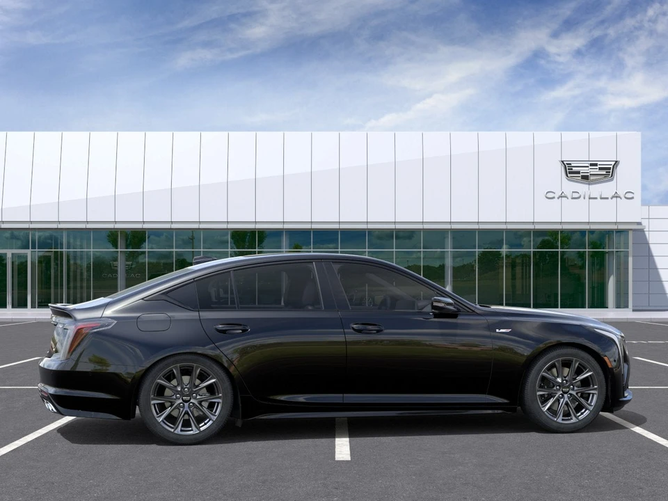 2026 Cadillac CT5-V - Image 5 of 31