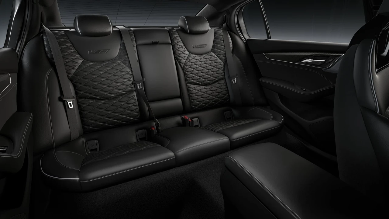 2026 Cadillac CT5-V - Image 10 of 11