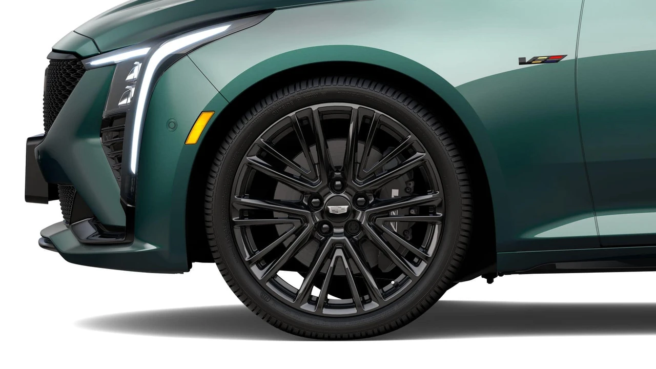 2026 Cadillac CT5-V - Image 7 of 11