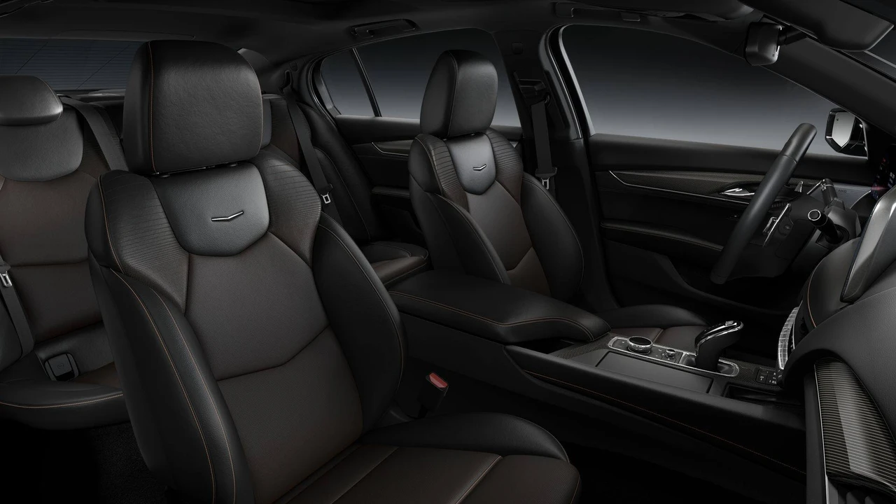 2026 Cadillac CT5-V - Image 9 of 11