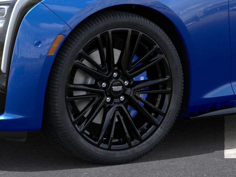2026 Cadillac CT5-V - Image 9 of 31